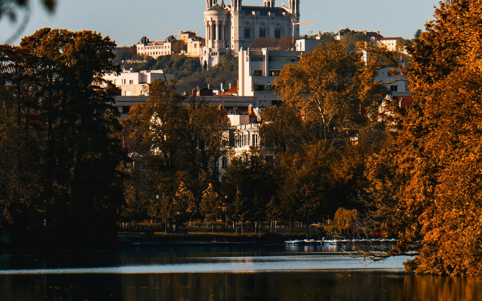 Appartement en gestion Airbnb à Lyon, conciergerie Airbnb Lyon et Beaujolais